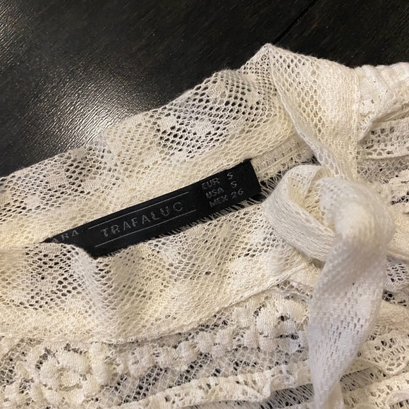 Zara Ivory Lace Top with Front Tie - Picture 4 of 11